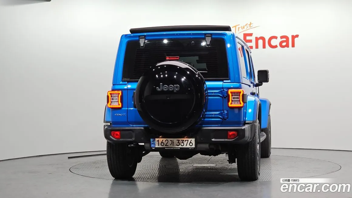 Jeep Wrangler — фото 2
