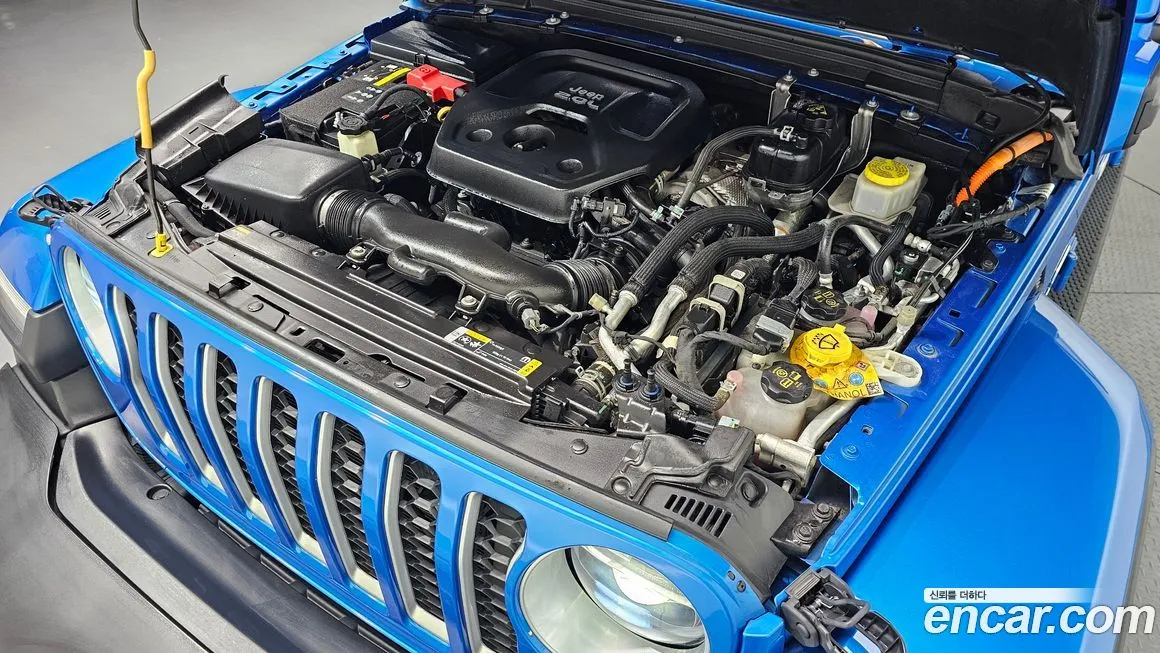 Jeep Wrangler — фото 6