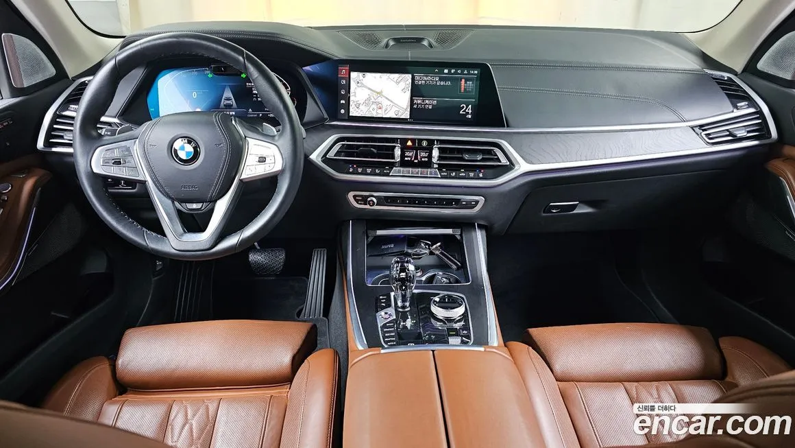 BMW X7 — фото 9