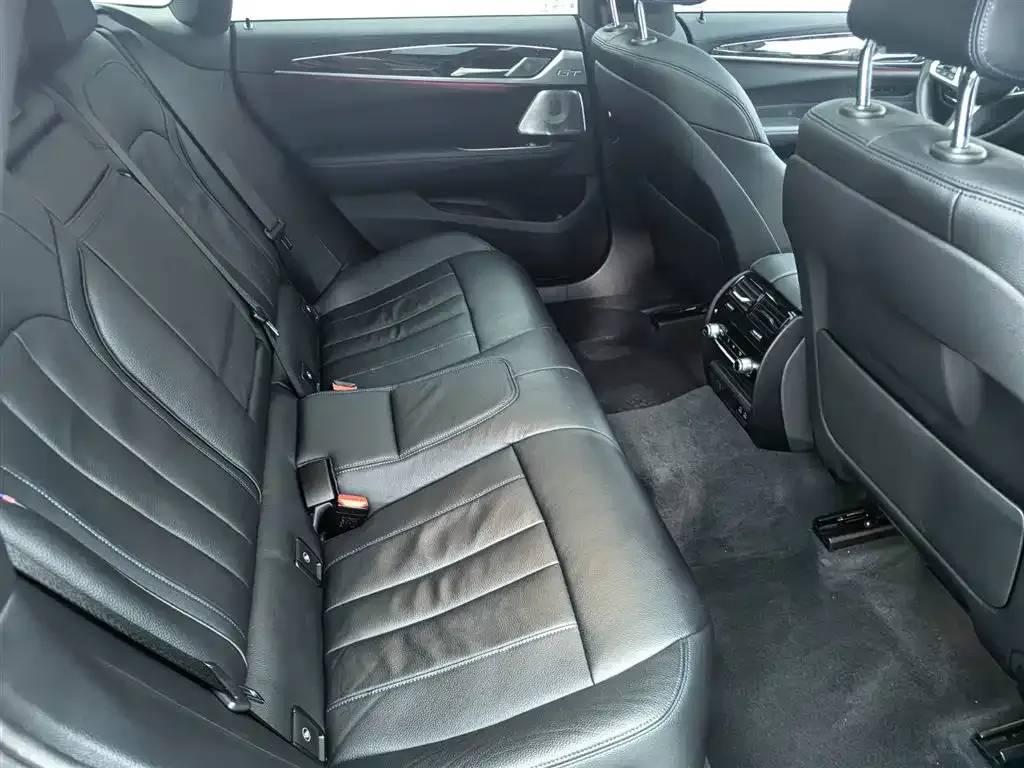 BMW 6 Series GT — фото 5