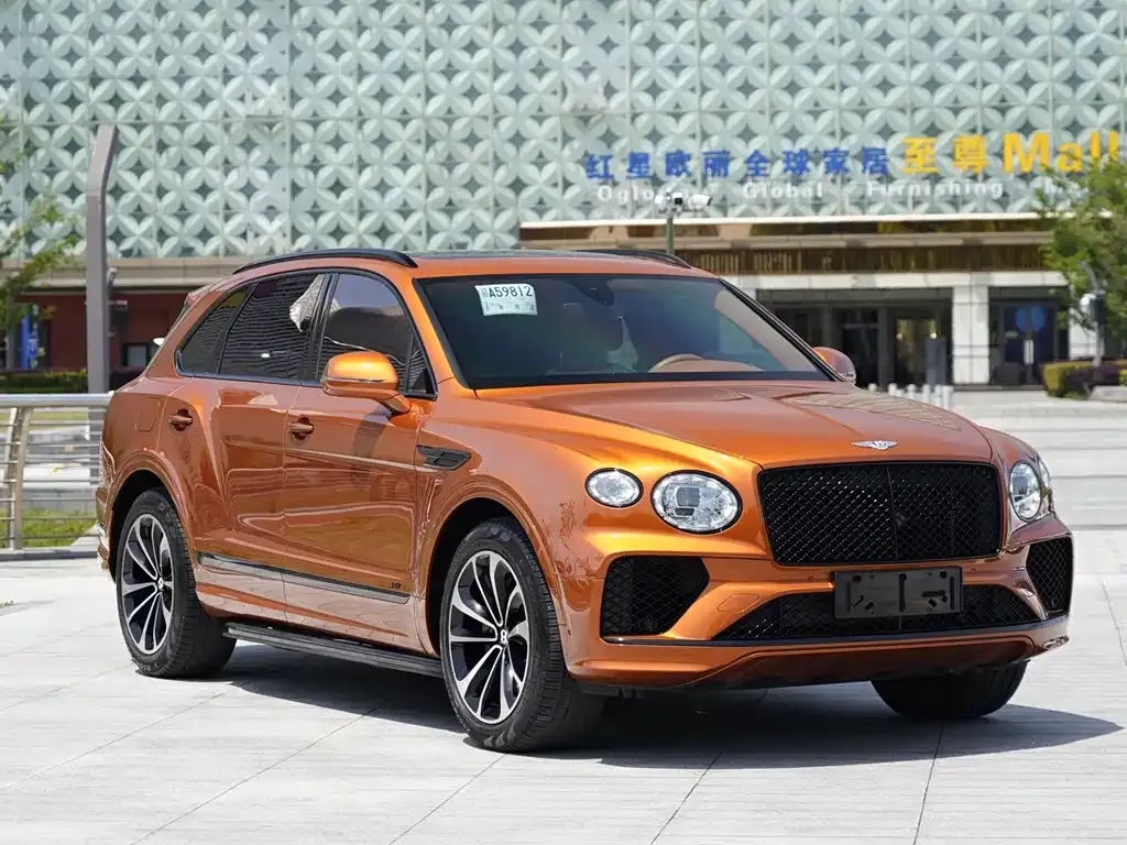 Bentley Bentayga — фото 10