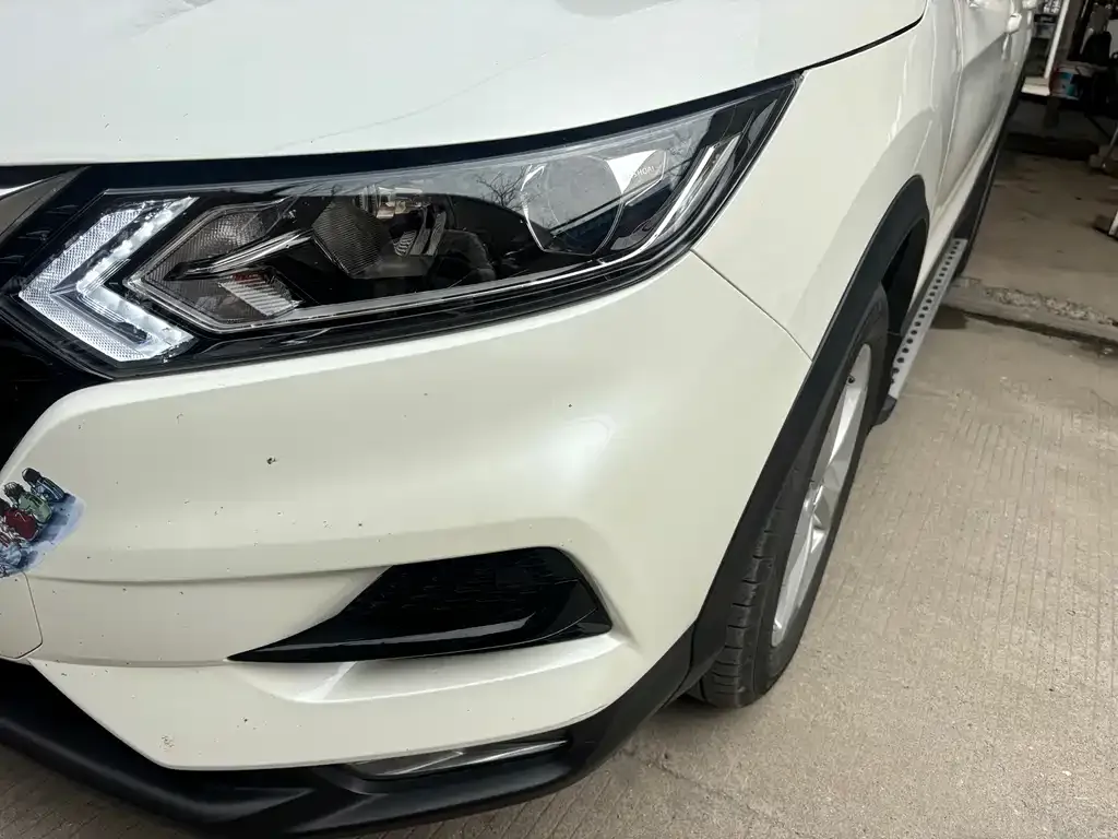 Nissan Qashqai — фото 9