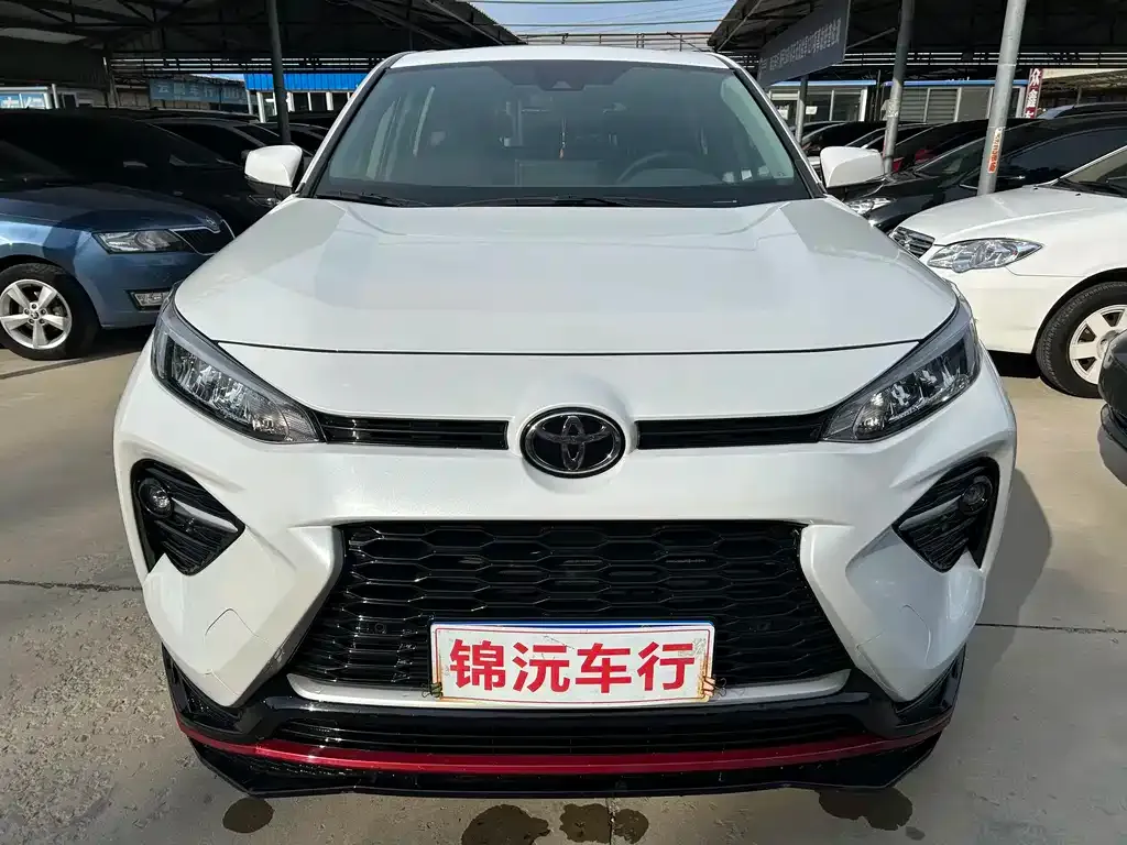 Toyota Wildlander — фото 4