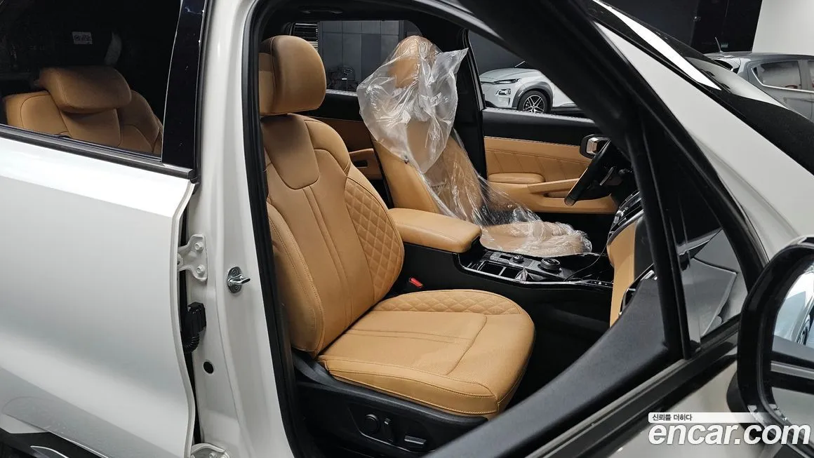 Kia Sorento — фото 6