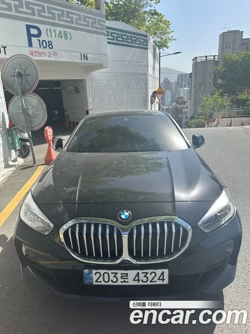 BMW 1-Series — фото 1