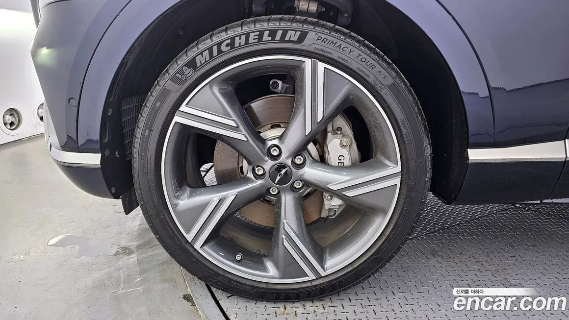 Genesis GV80 — фото 10