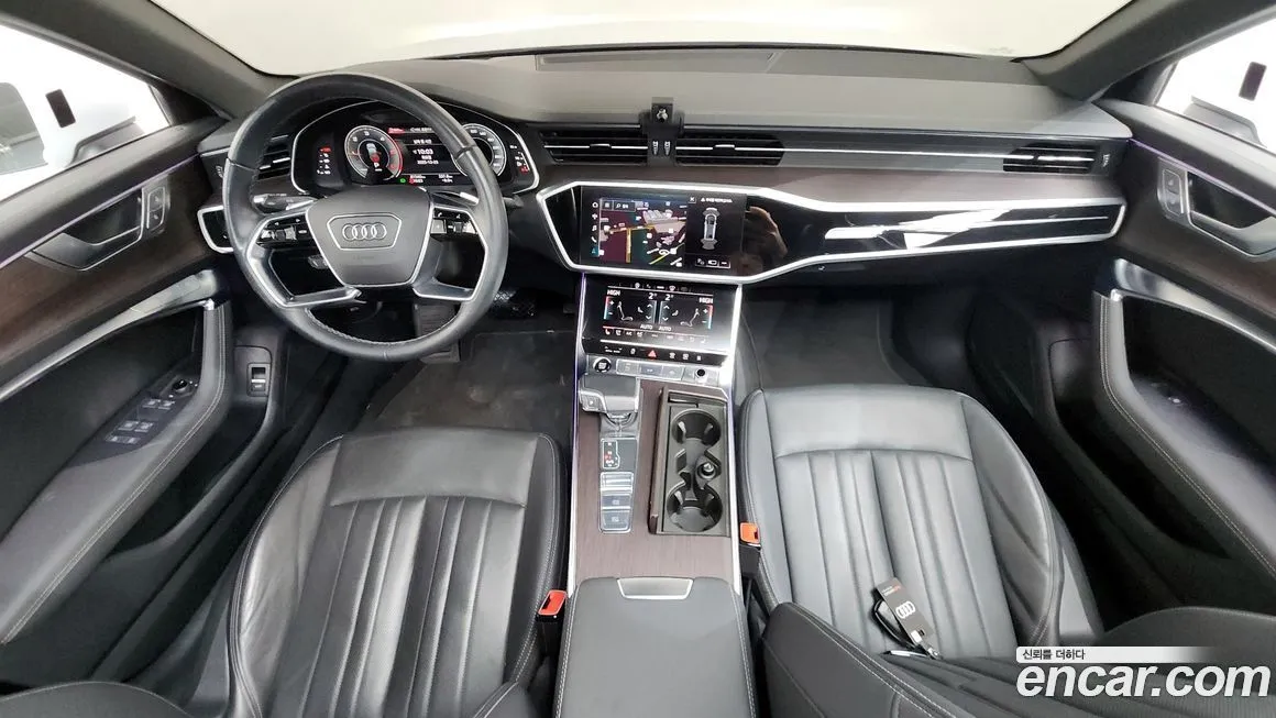 Audi A6 — фото 10