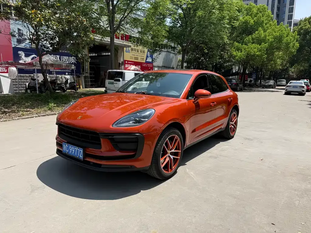 Porsche Macan — фото 1