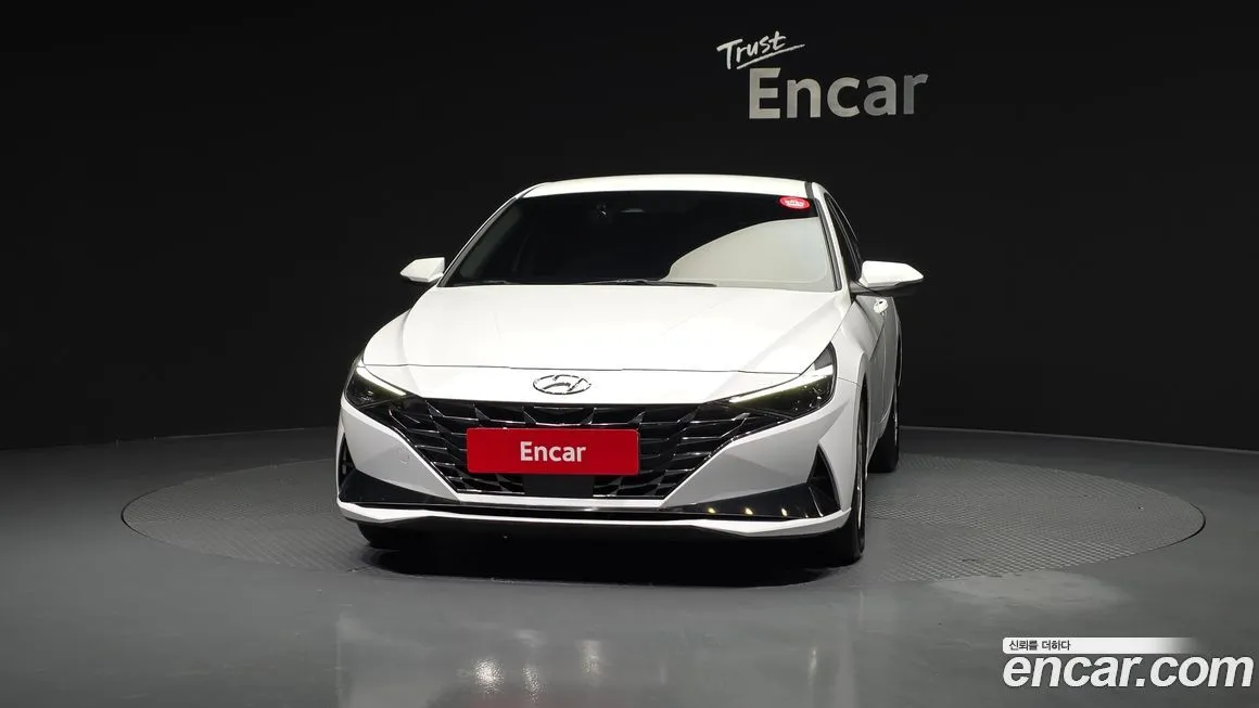 Hyundai AVANTE — фото 2
