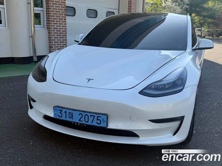 Tesla Model 3 — фото 2