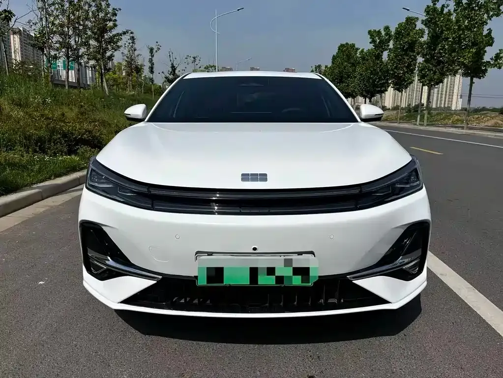 Geely Galaxy A7 — фото 7