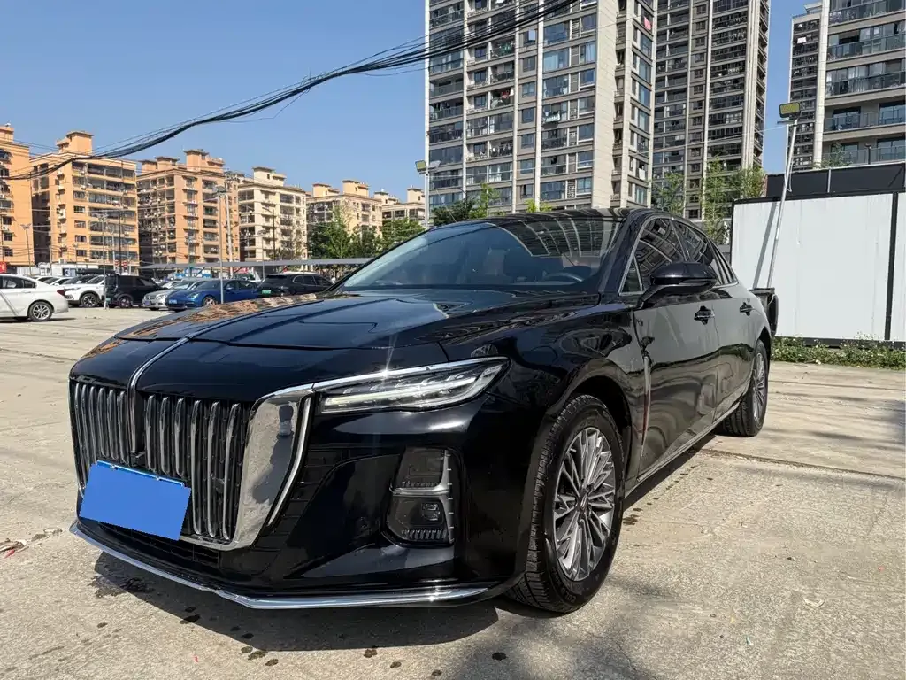 Hongqi H5 — фото 1