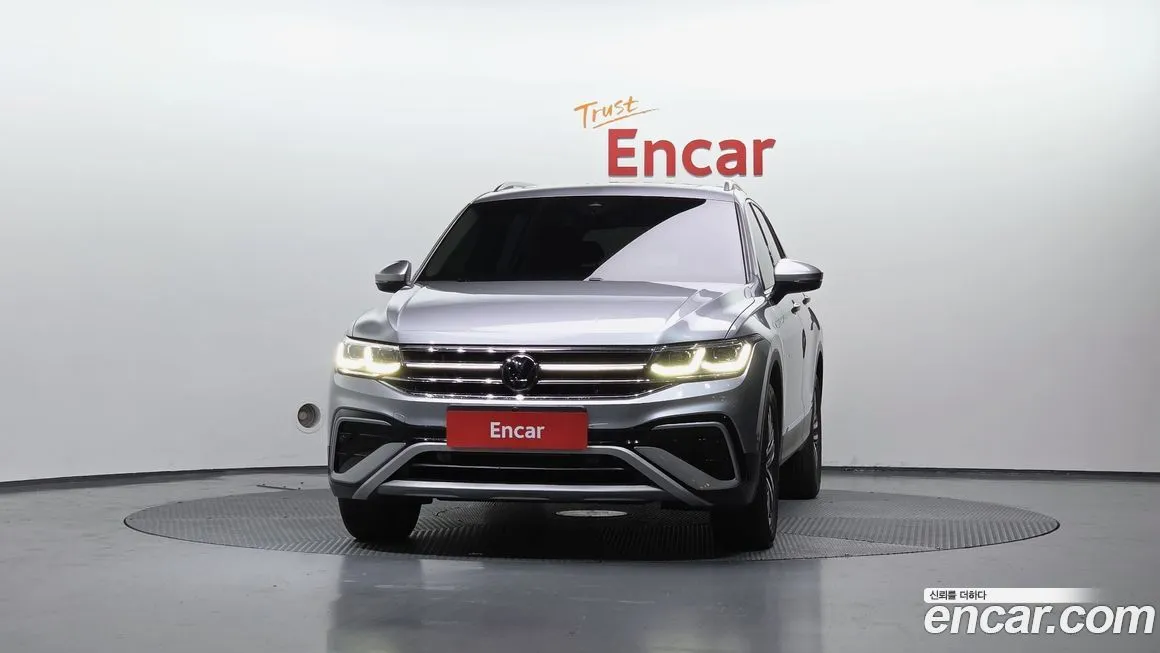 Volkswagen Tiguan — фото 3
