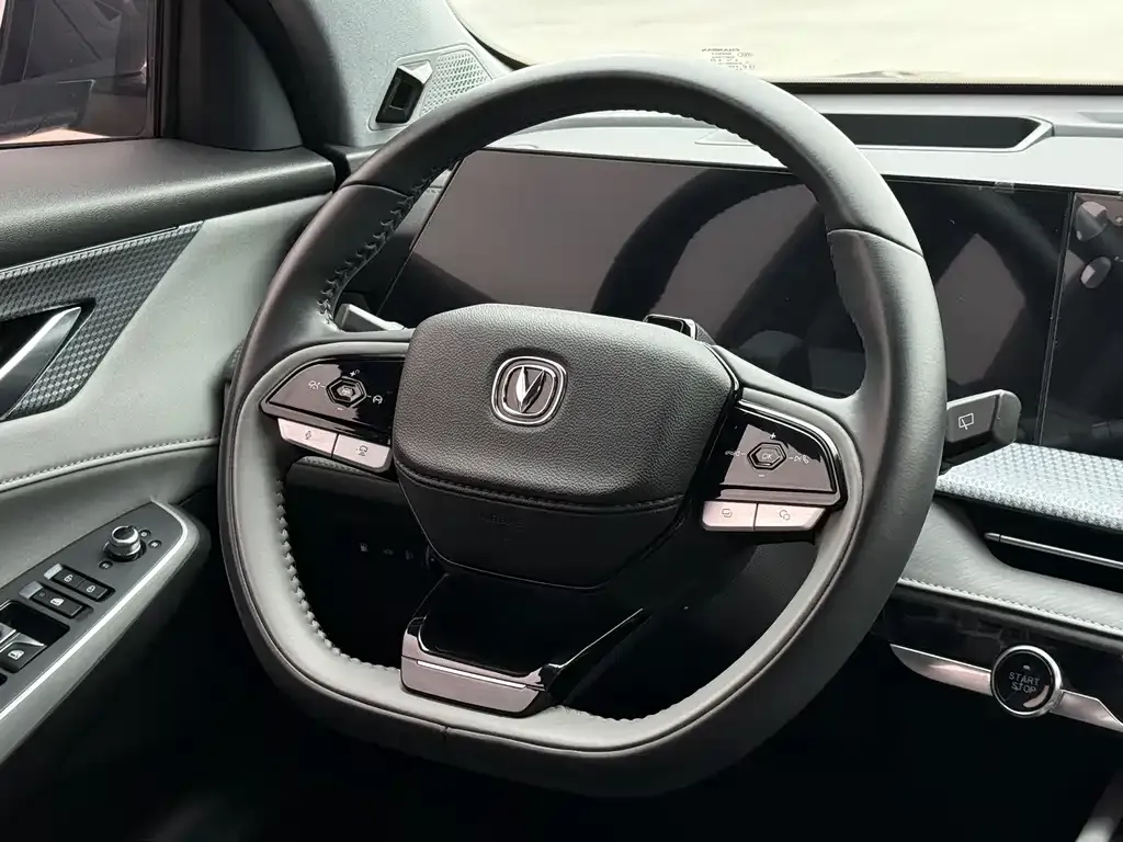 Changan CS75 — фото 10