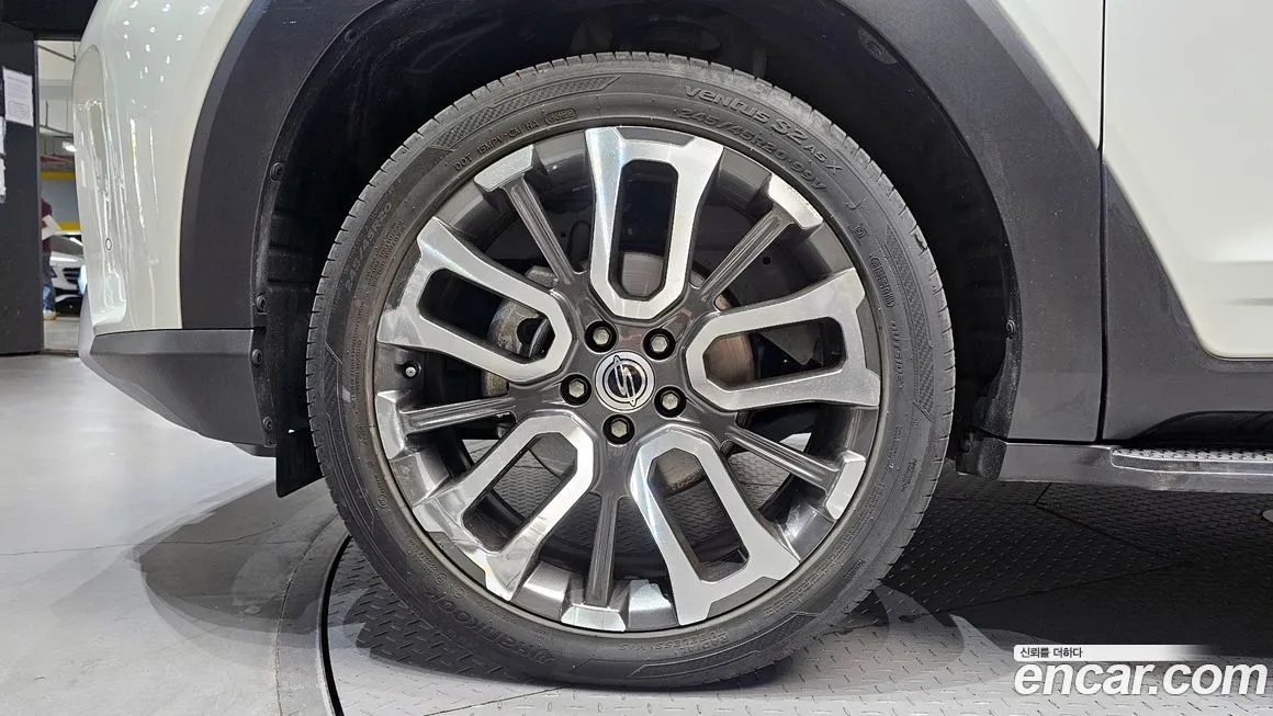 KG Mobility (Ssangyong) Torres — фото 7