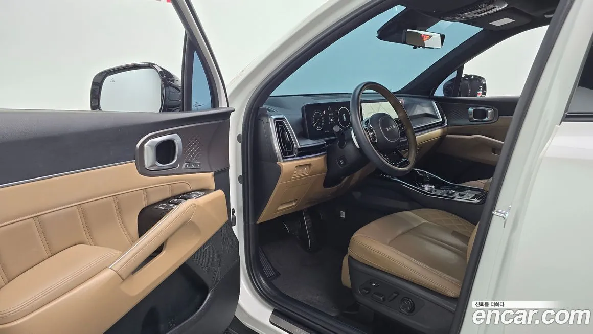 Kia Sorento — фото 6