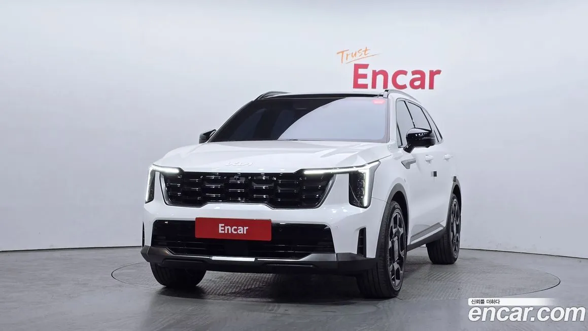 Kia Sorento — фото 8