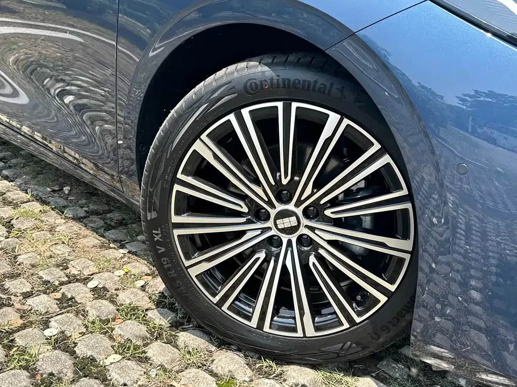 Geely Galaxy A7 — фото 7