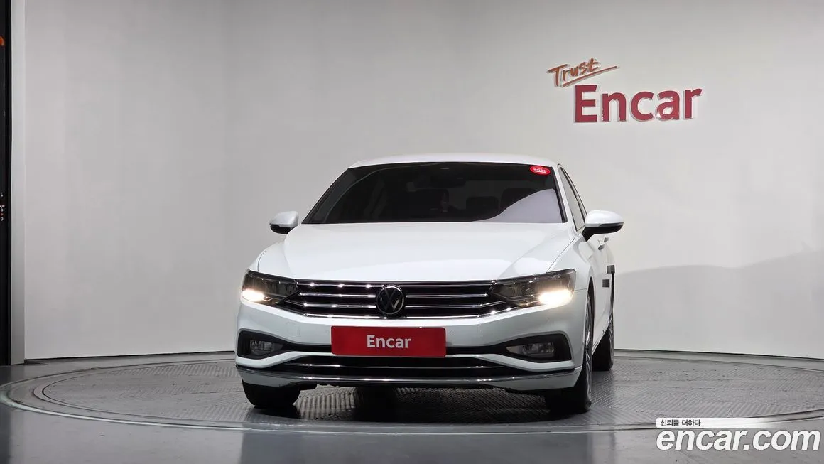 Volkswagen Passat — фото 5