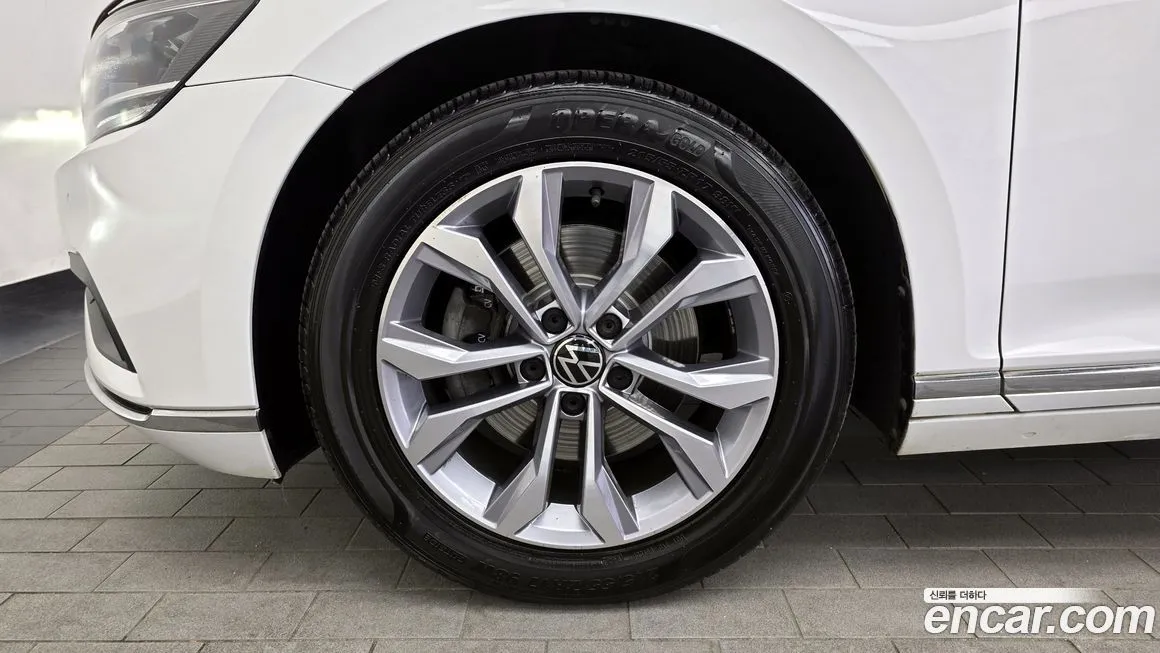 Volkswagen Passat — фото 10