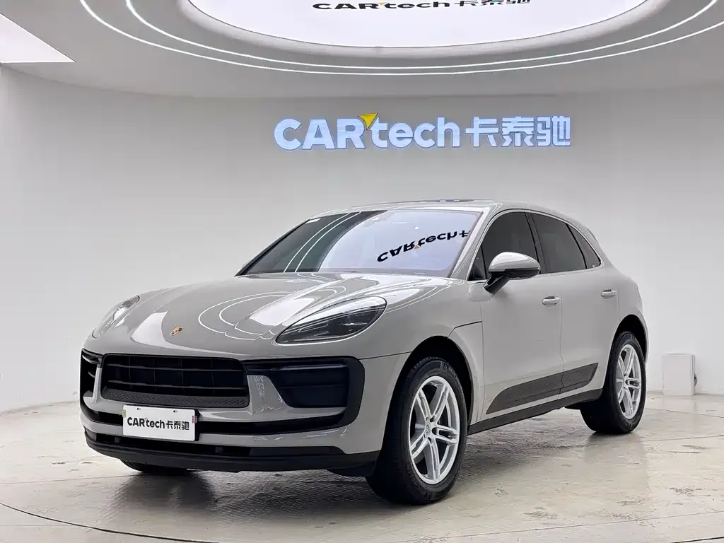 Porsche Macan — фото 1