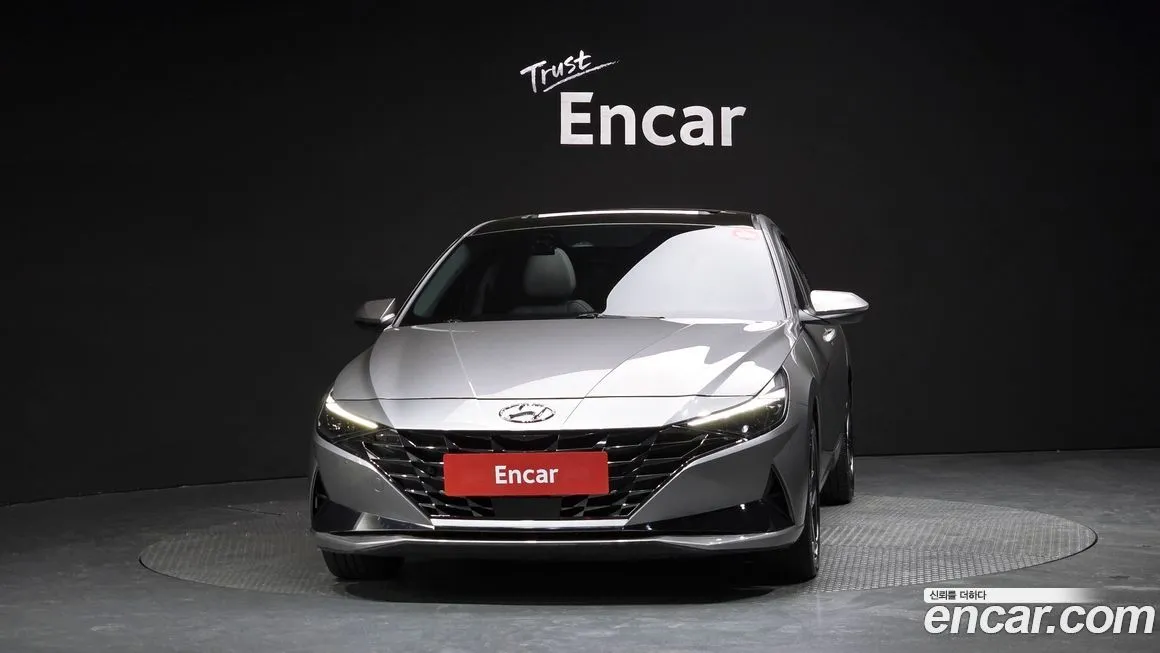 Hyundai AVANTE — фото 3