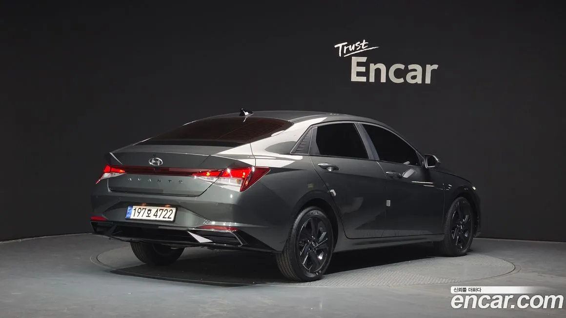 Hyundai AVANTE — фото 5