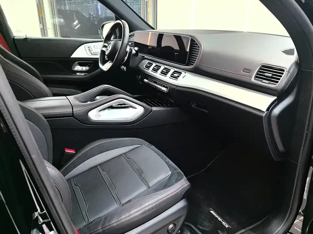 Mercedes-Benz GLE AMG — фото 10