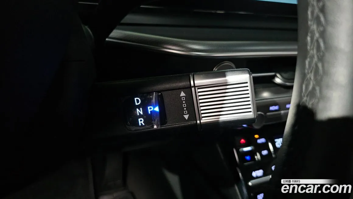 Hyundai Grandeur — фото 10
