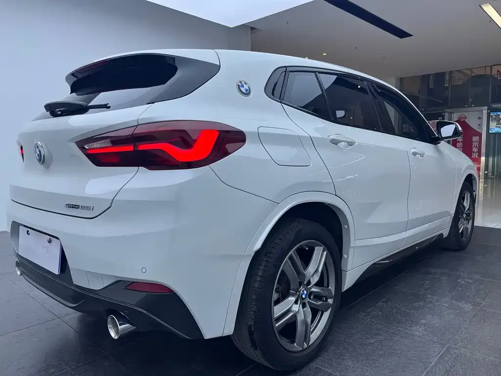 BMW X2 — фото 8