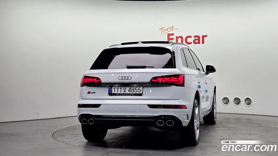 Audi SQ5 — фото 3