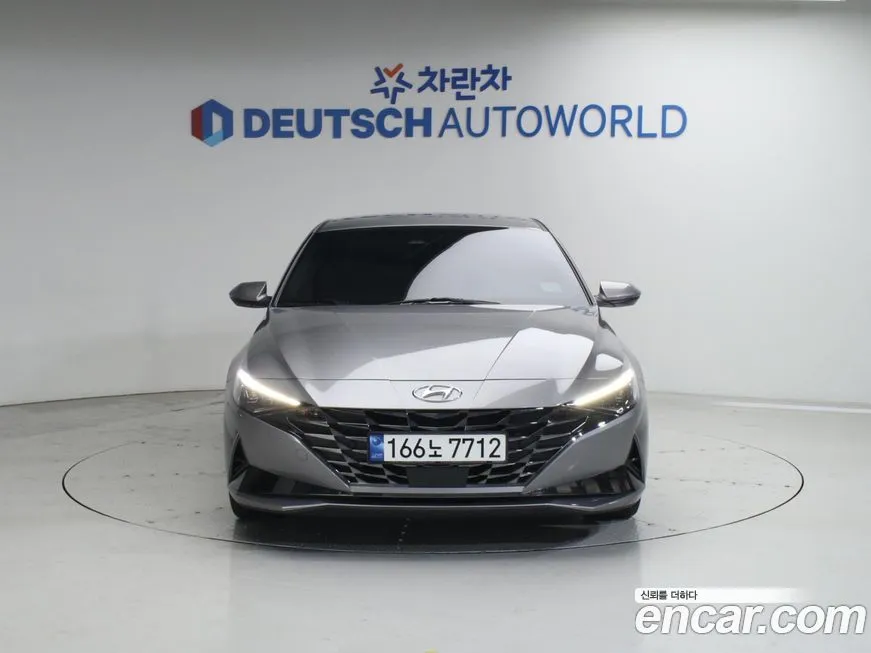 Hyundai AVANTE — фото 1