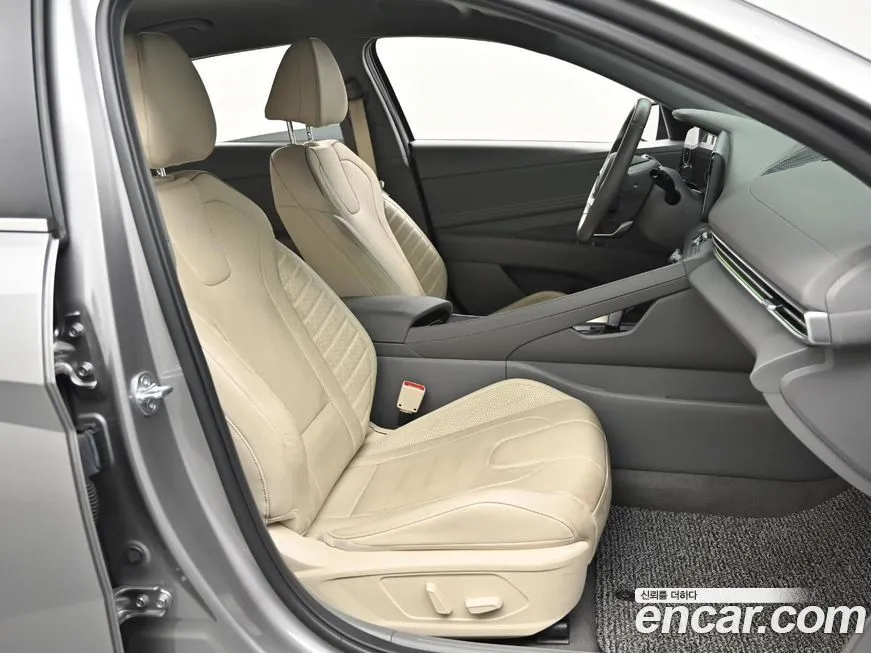 Hyundai AVANTE — фото 6