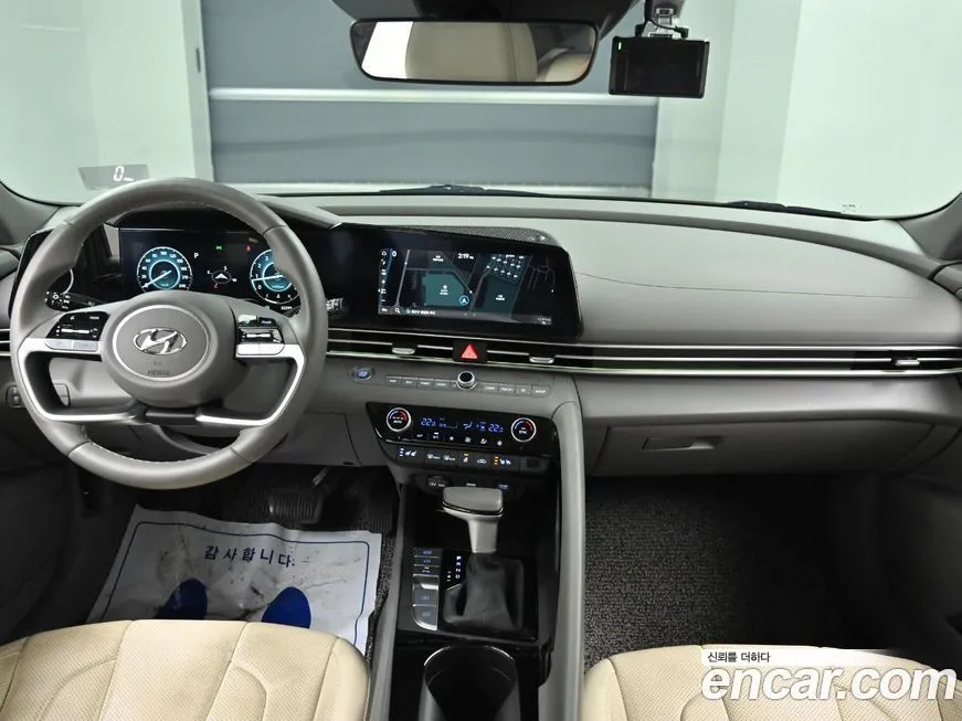 Hyundai AVANTE — фото 2