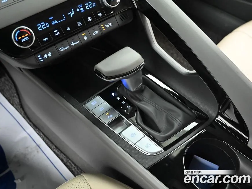 Hyundai AVANTE — фото 4