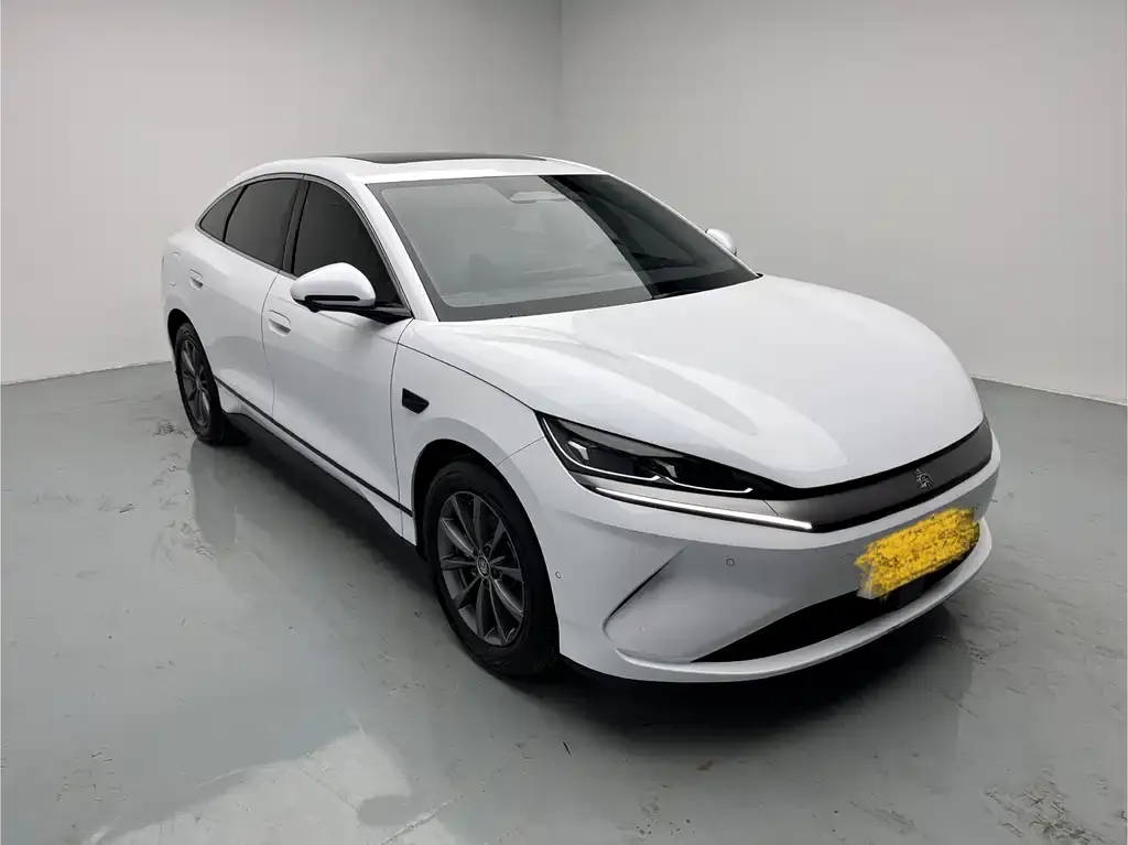 BYD Qin L — фото 7
