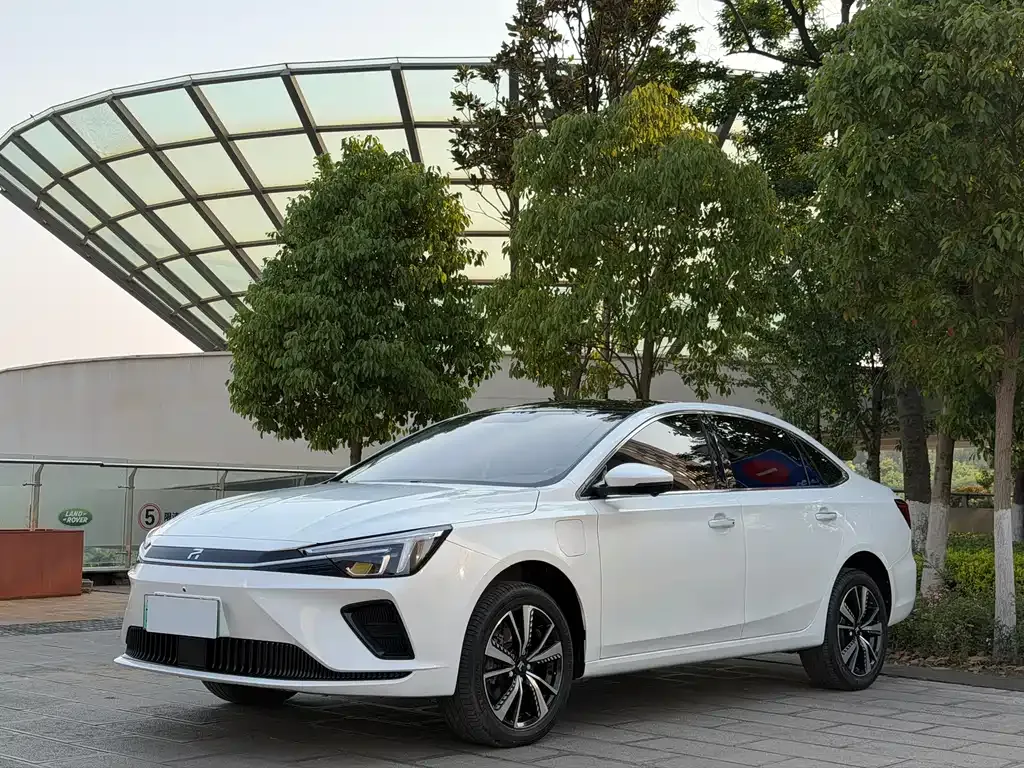 Roewe Feifan ER6 — фото 1
