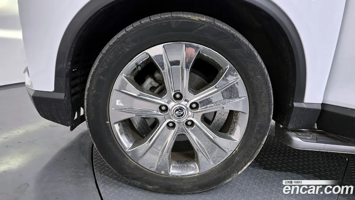 KG Mobility (Ssangyong) Rexton — фото 10