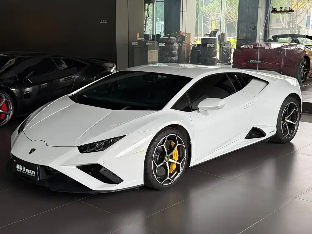 Lamborghini Huracan — фото 1