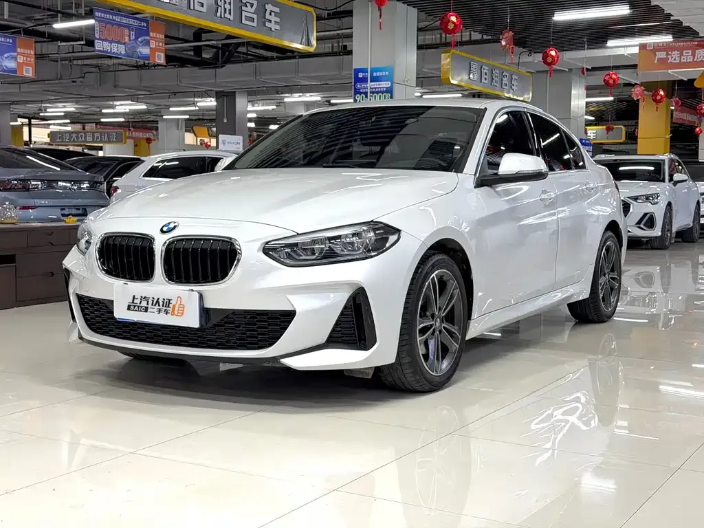 BMW 1 Series — фото 1