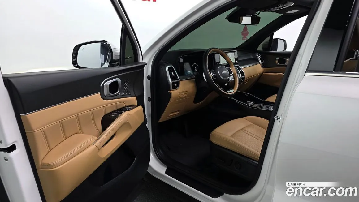 Kia Sorento — фото 6