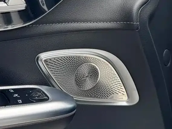 Mercedes-Benz EQE SUV — фото 2