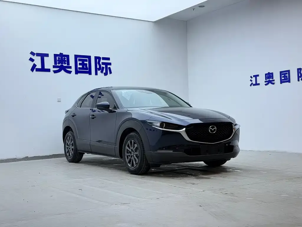 Mazda CX-30 — фото 4