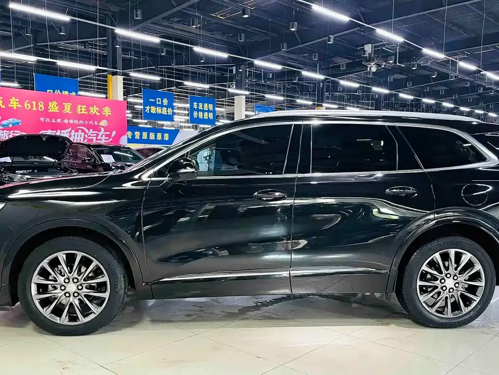 Buick Enclave — фото 10