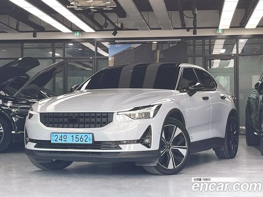 Polestar Polestar 2 — фото 1