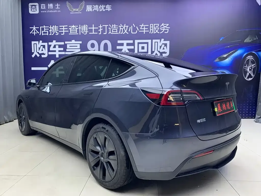 Tesla Model Y — фото 4