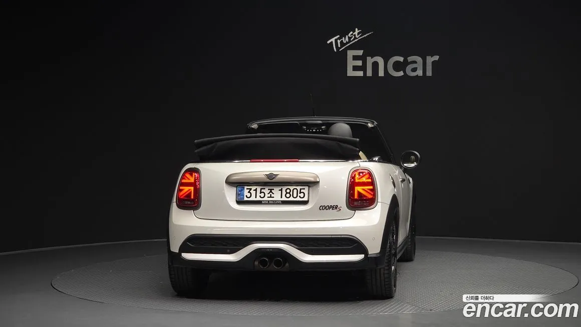 Mini Cooper Convertible — фото 6