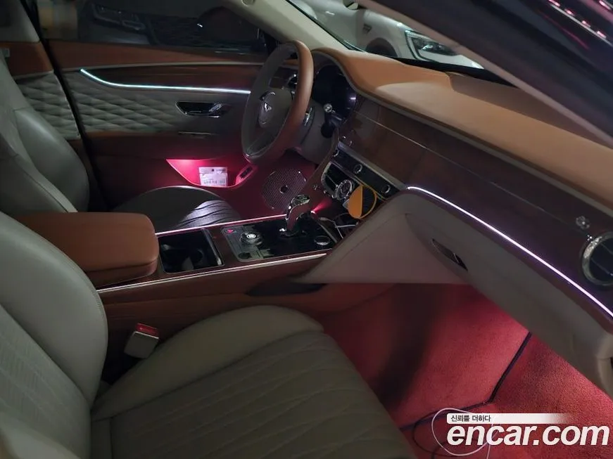 Bentley Flying Spur — фото 7