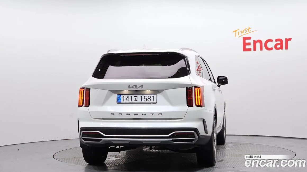 Kia Sorento — фото 4