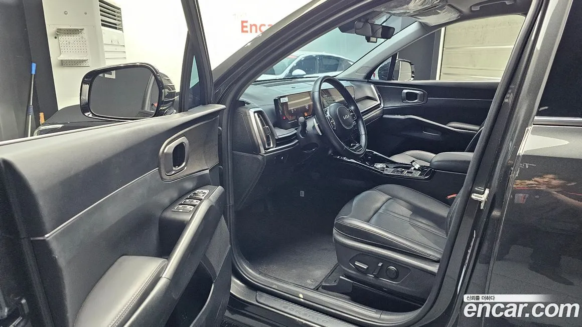 Kia Sorento — фото 7